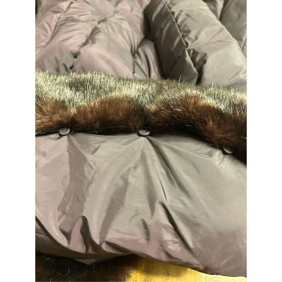 TAHARI WOMENS WINTER Faux Fur HOODED PUFFER COAT Size Small Sangria - Picture 5 of 11